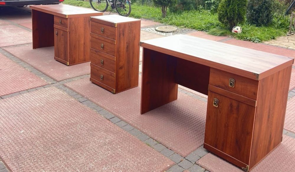 Sprzedam zestaw mebli