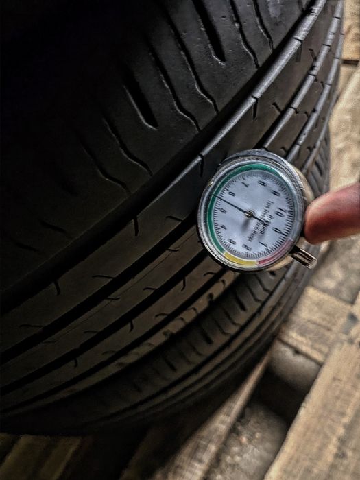 Шини 225/60r17 Continental | 2021 | 7/5.5mm | Czech | Преміум | Ідеал