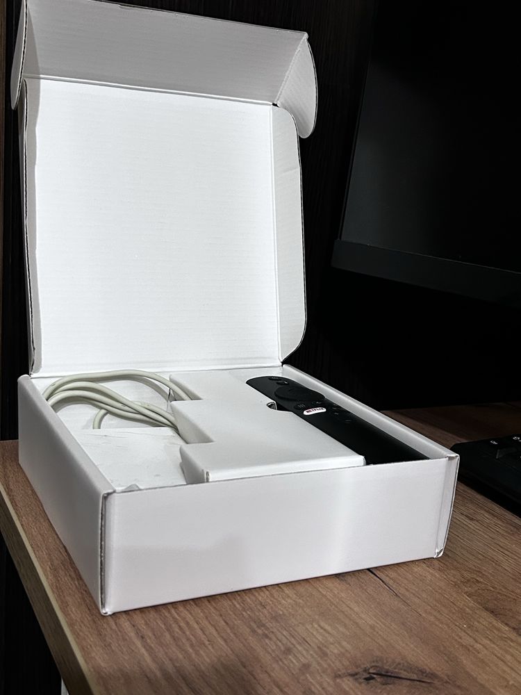 Проектор Mi Smart Projector 2