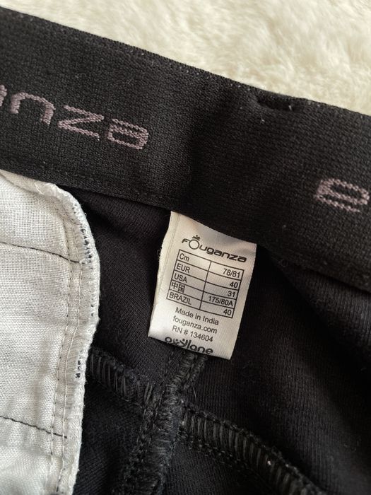 Czarne bryczesy damskie spodnie jezdzieckie Fouganza