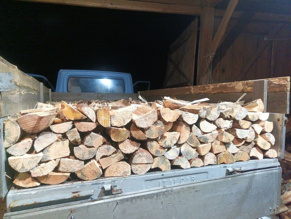 Drewno opałowe sezonowane :)