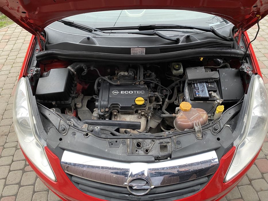 Opel corsa D  corsa d стан ідеальний нефарбована компактне авто
