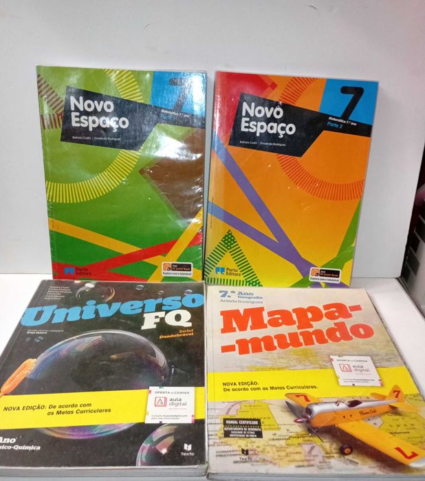 Manuais escolares 7º ano (Mais nas restantes fotos)