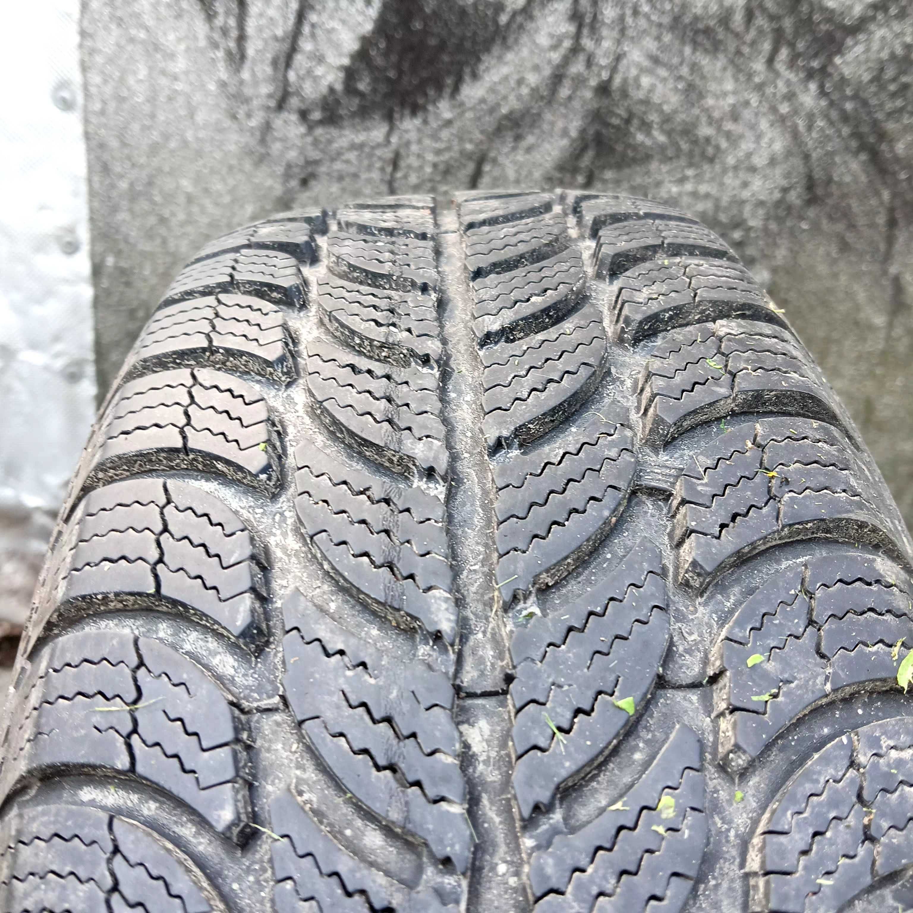 Opony zimowe 185/65 R15