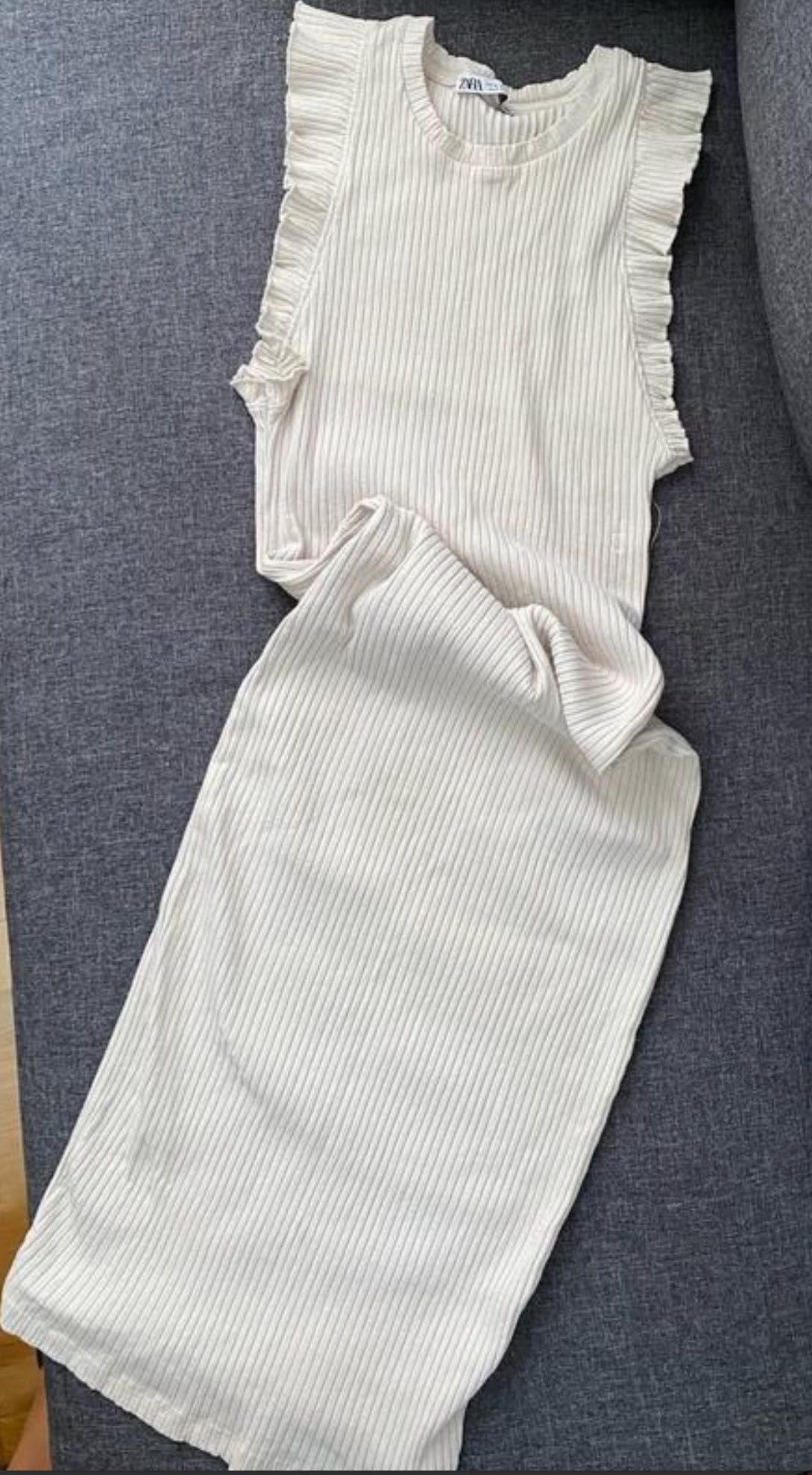 Продам сукню в рубчик Zara