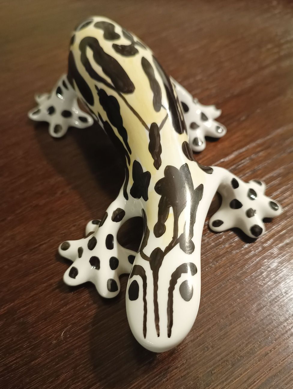 Salamandra , porcelanowa  jaszczurka. PRL. Ćmielów