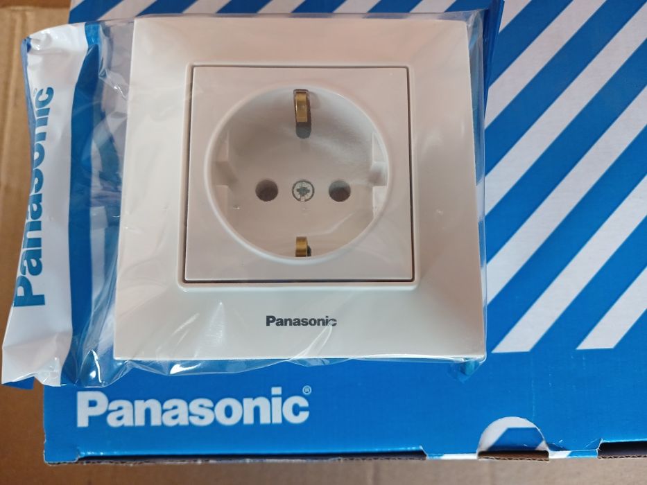 Розетка, вимикач, рамка Panasonic Arkedia Slim оптова ціна