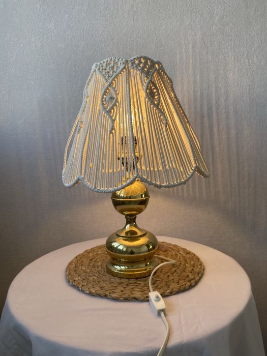 Stara lampa mosiężna