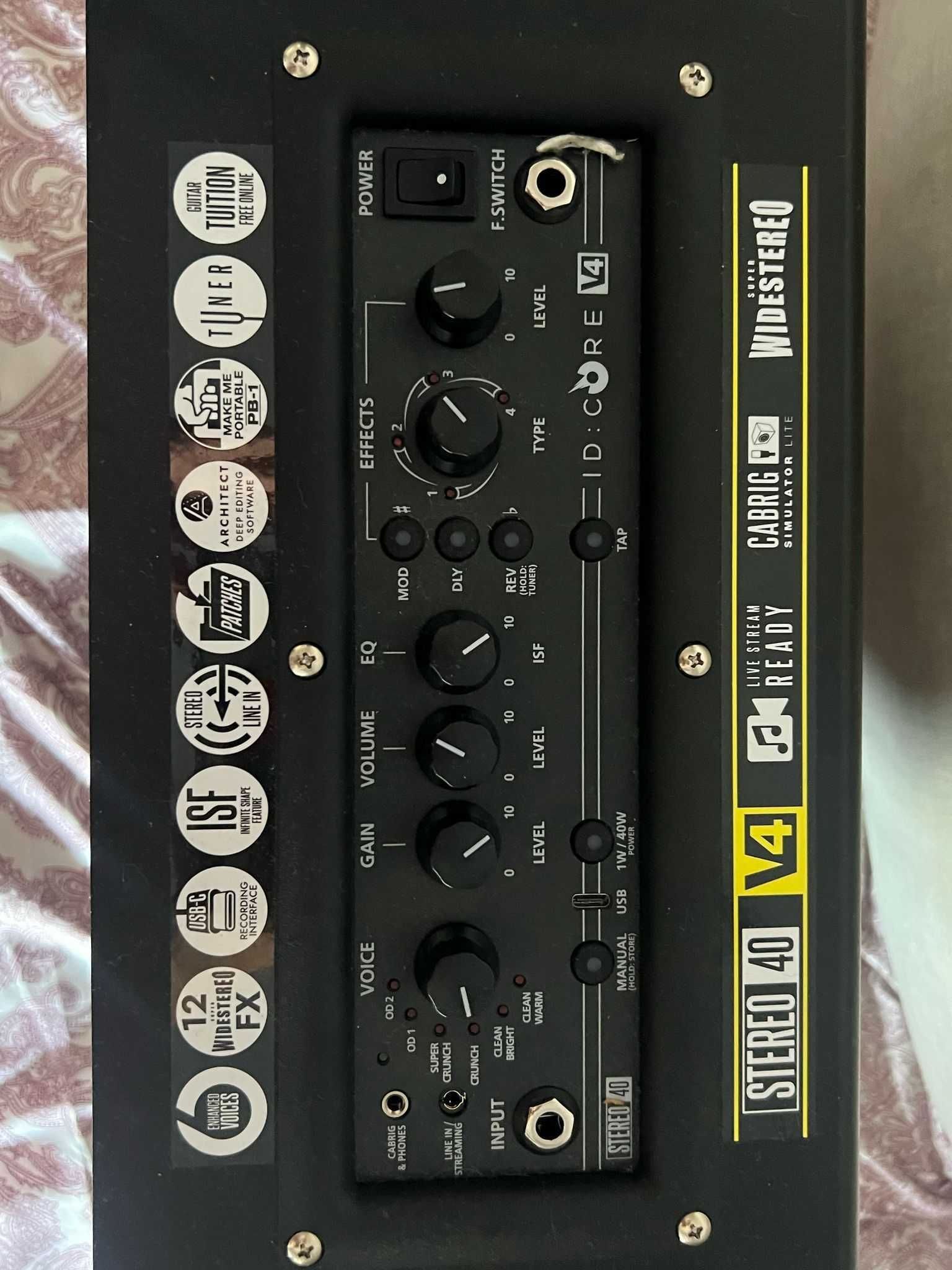 Conjunto Guitarra electrica e acessórios