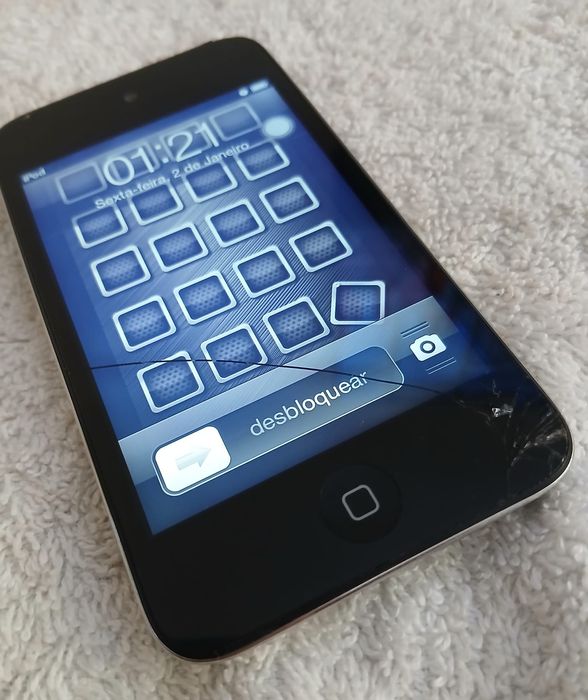 Ipod 32GB trabalha mas tem visor estalado