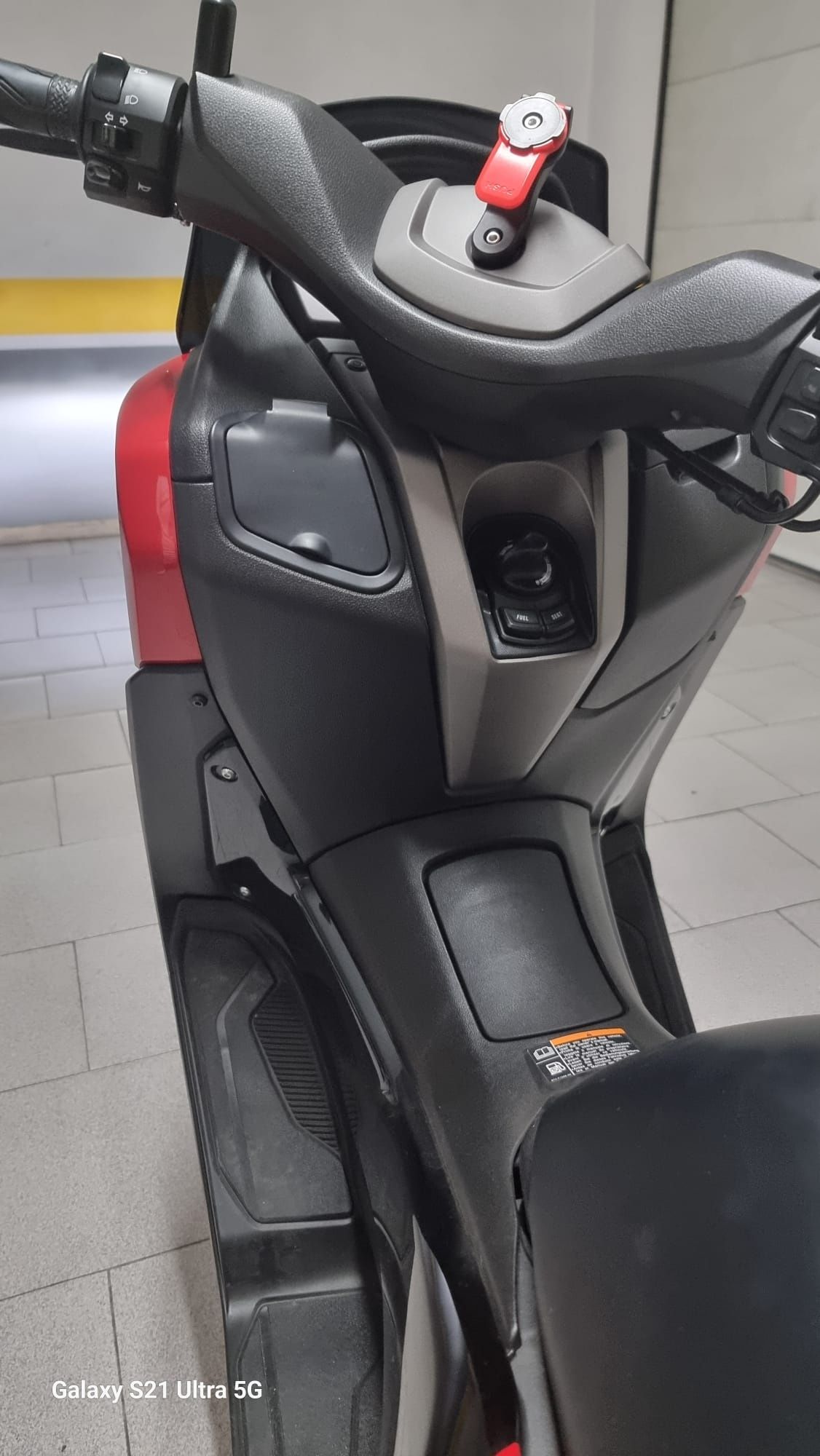 Yamaha Nmax 125 impecável