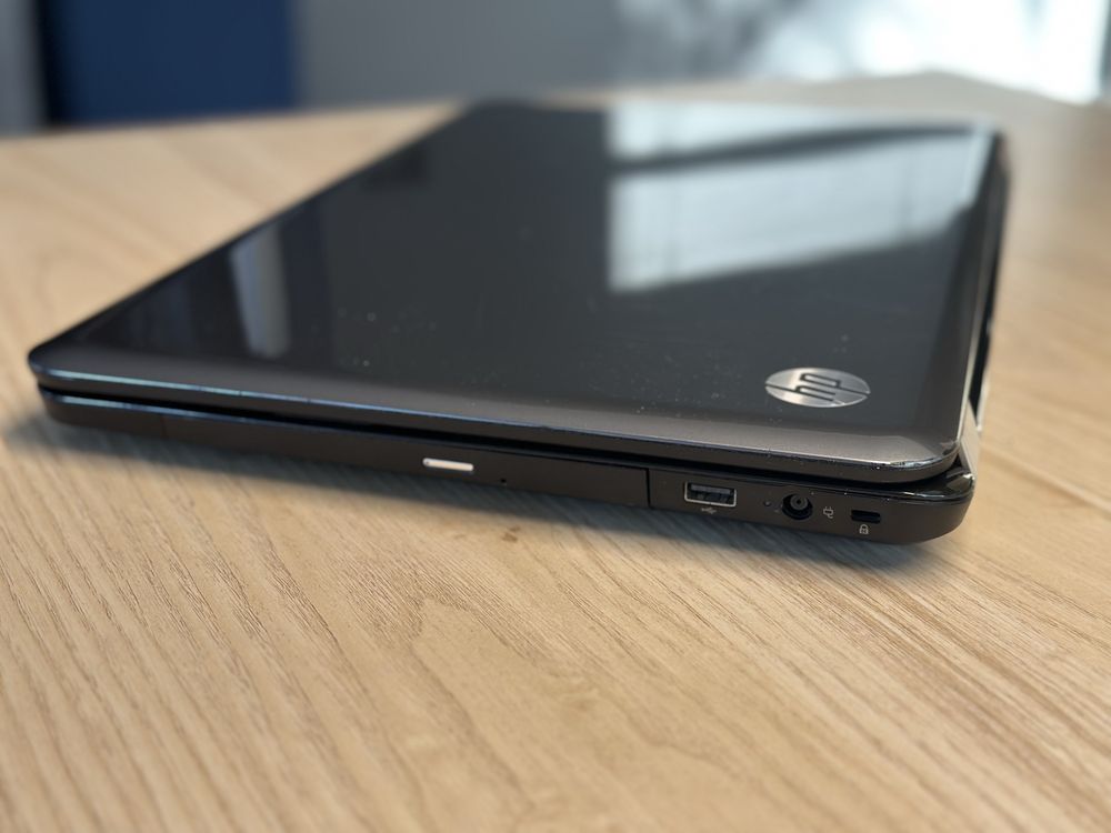 HP Pavilion G7 4 GB RAM, AMD E2-3000M