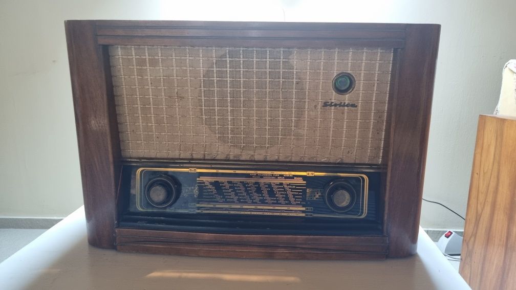 Radio Stolica 3264 Grające Stan bardzo dobry