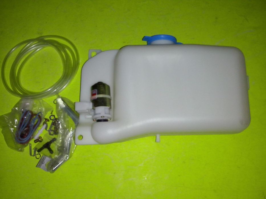 Depósito água limpa vidros Nissan D21 NOVO