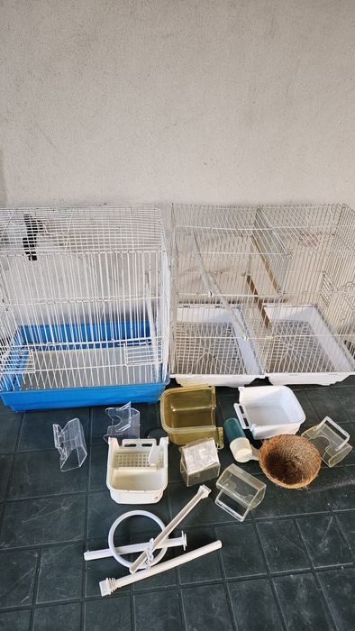 3 gaiolas para pássaros