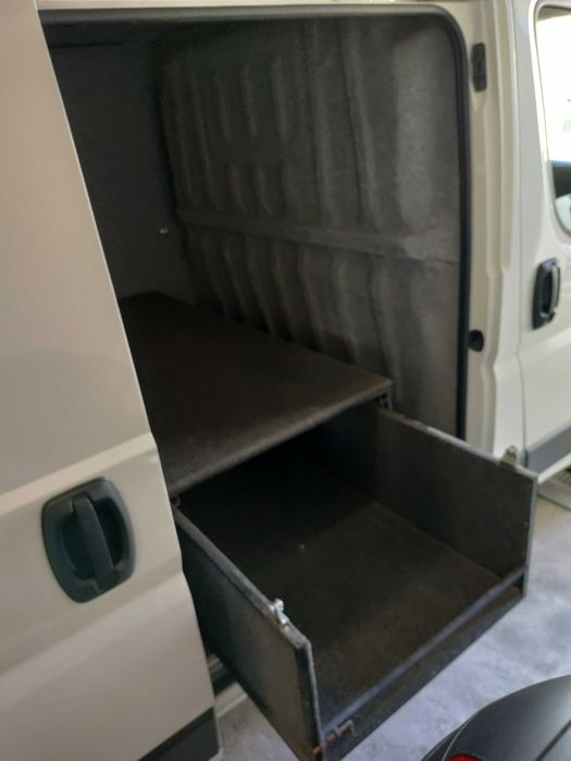 Ford Transit topline