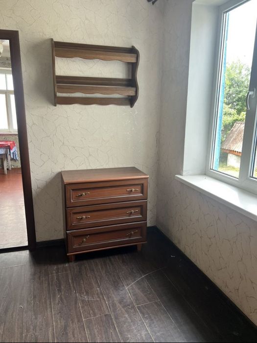 Продам будинок неподалік міста