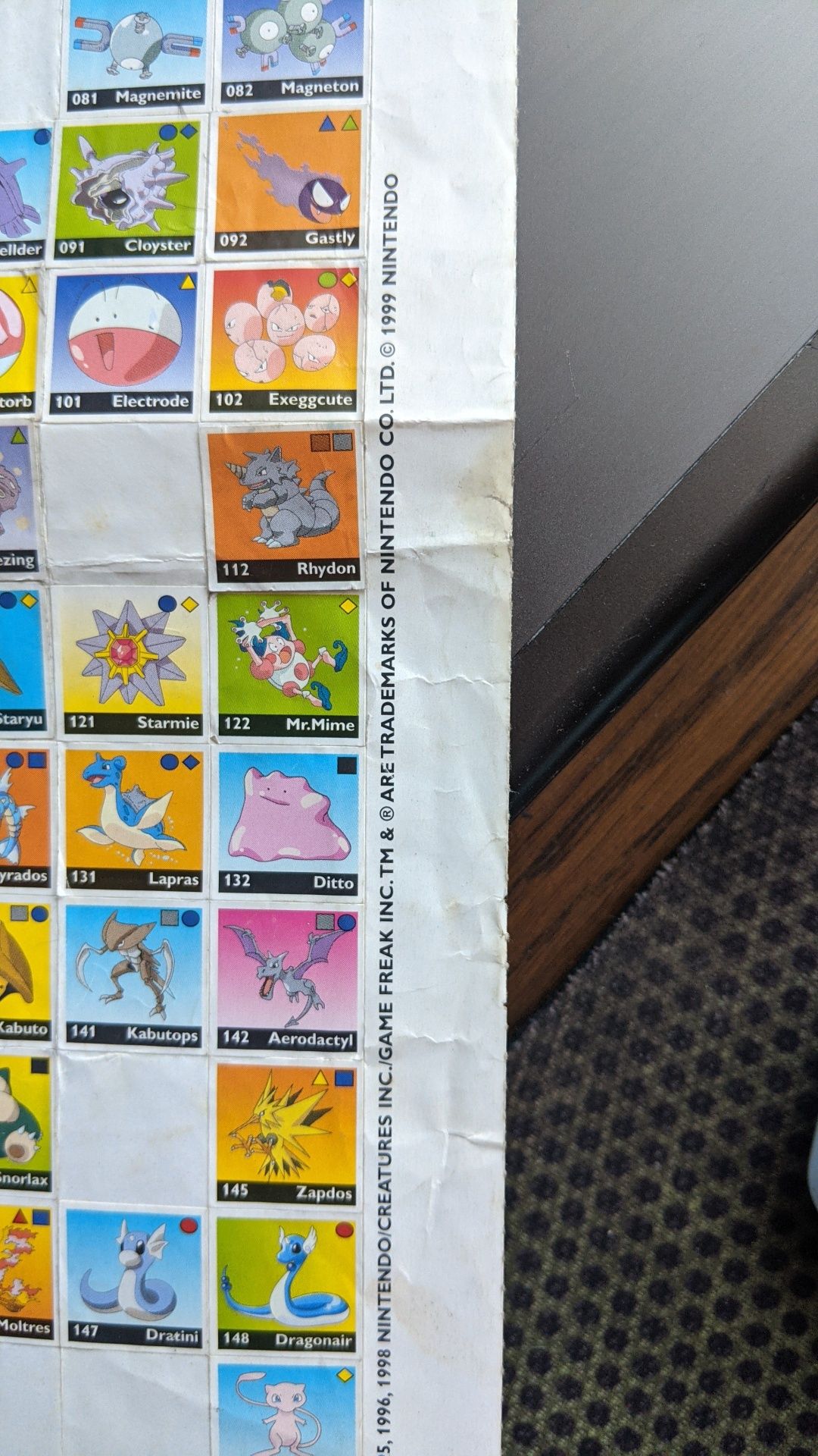 Stare Kolekcjonerskie Naklejki z Pokemonami
