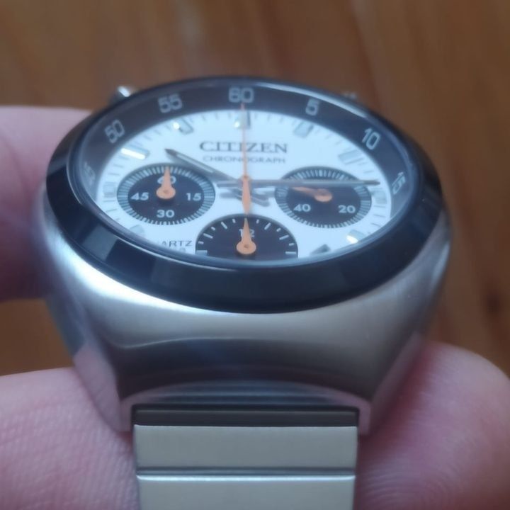 *NOVO* Citizen Panda JDM Tsuno Bullhead Chronografo (38mm)