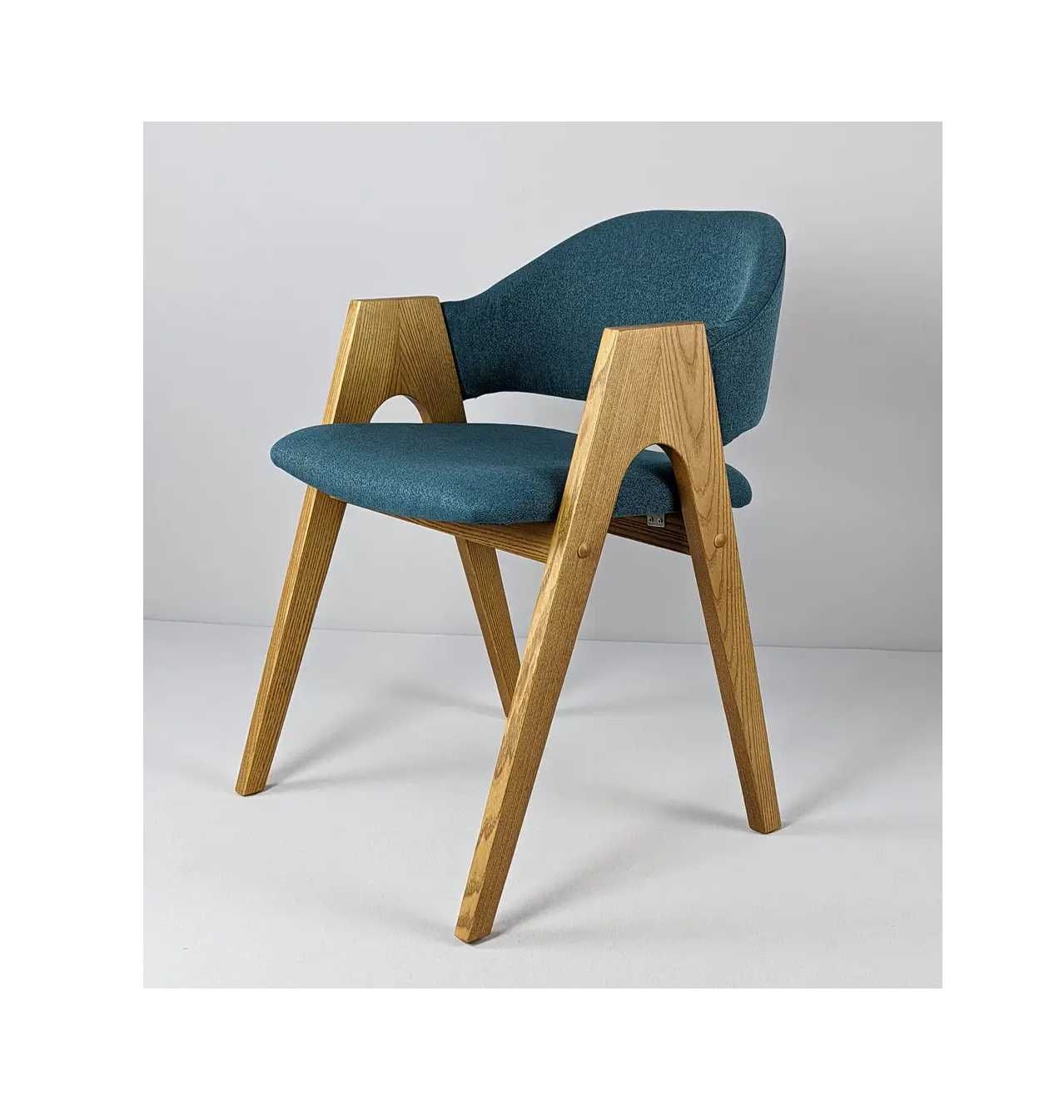 Дизайнерский стул. Стул из дерева. Мягкий стул. Стул Джим