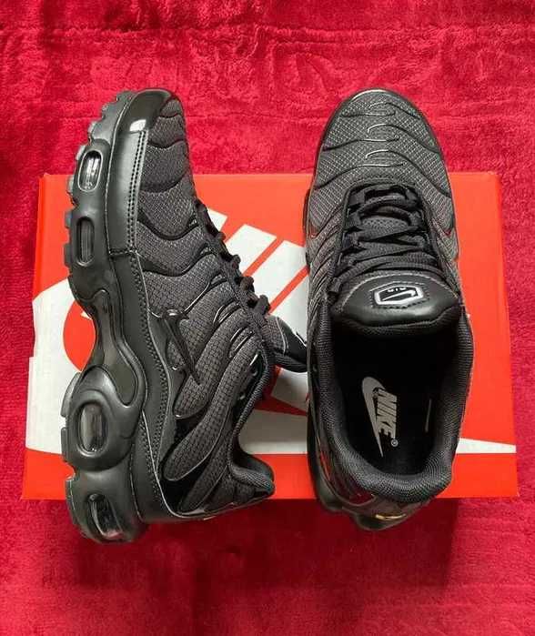 "Buty Trampki" Nike_Air_Max_TN_Plus_Black_R.39
