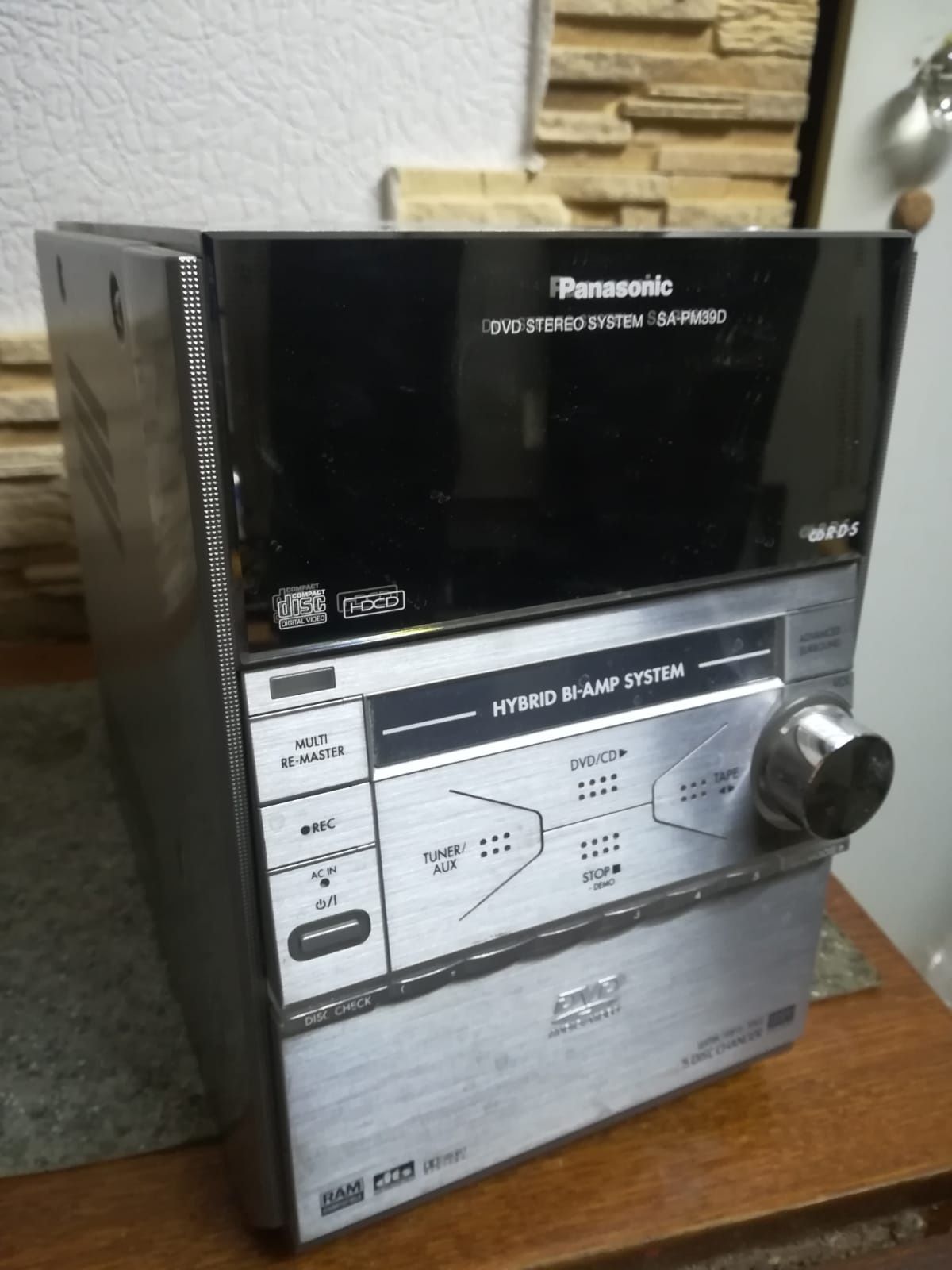 Продам муз центр Panasonic SC-PM39