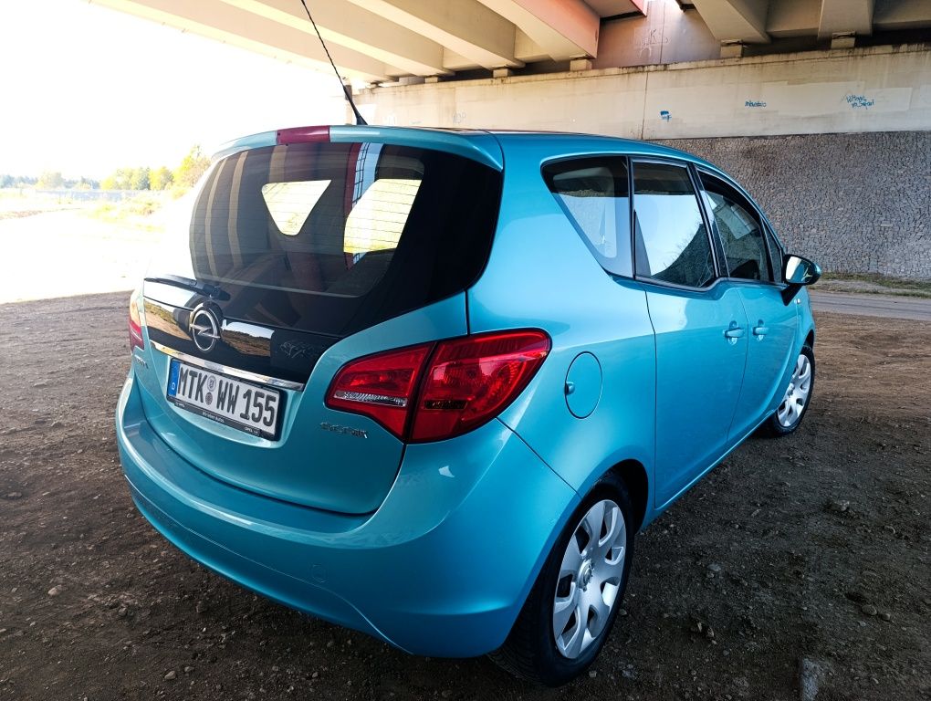 Opel Meriva B 1.4 turbo org niski prze 99tyskm Edition Niemcy panoram