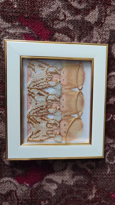 Продам картину вишиту бісером "Помайже ідеальні (хлопчики)"