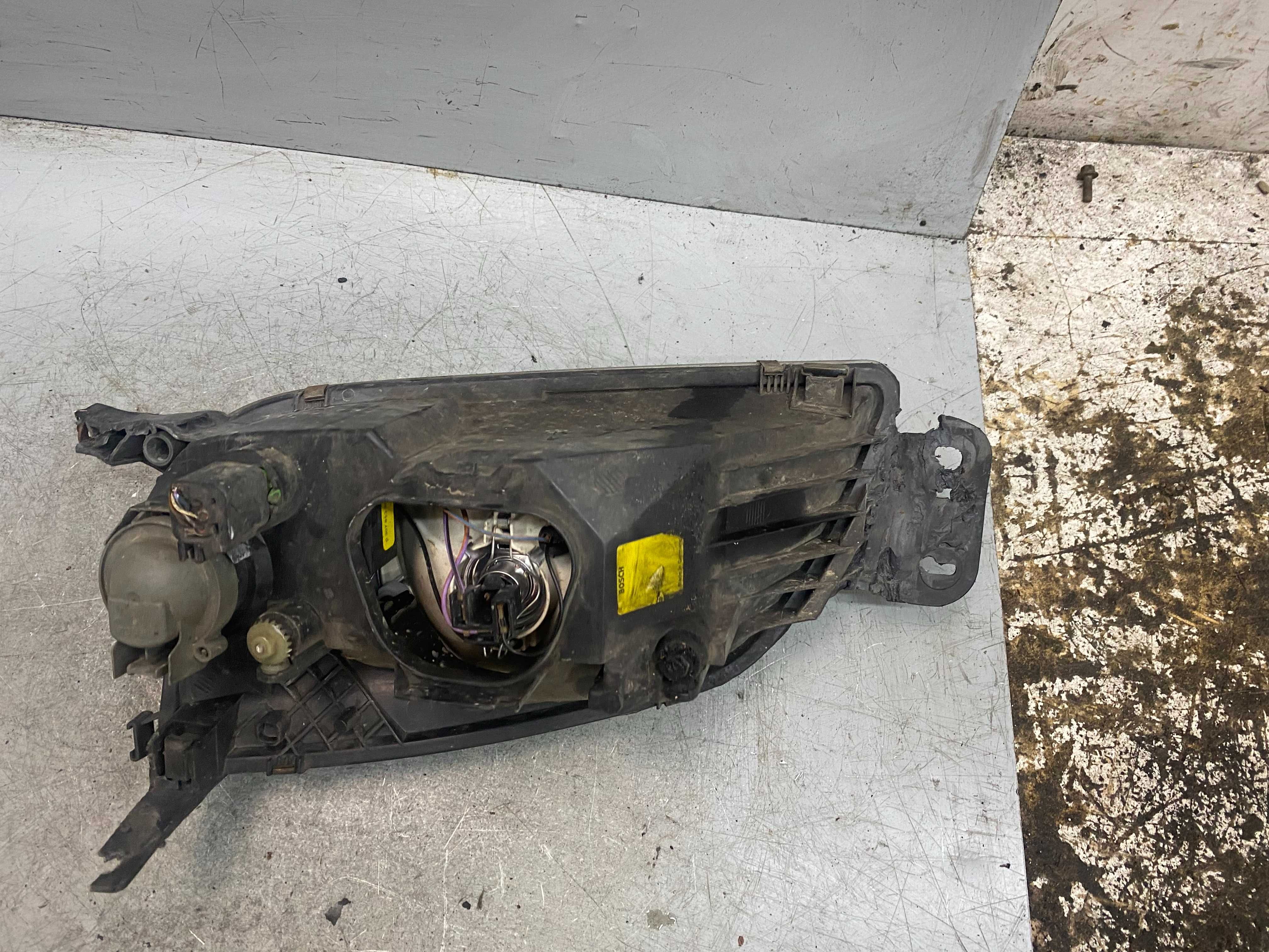 Ford Fiesta MK4 Lift Lampa Prawa Przednia Prawy Przód PP