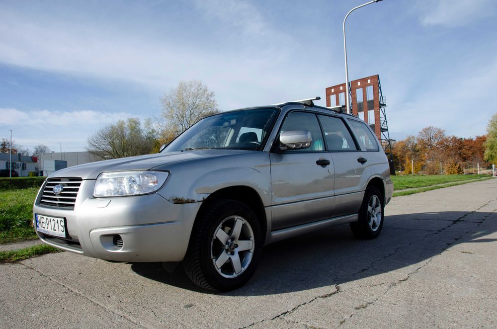Subaru Forester 2.0 benzyna, AWD + reduktor, manual, 2005 po lifcie