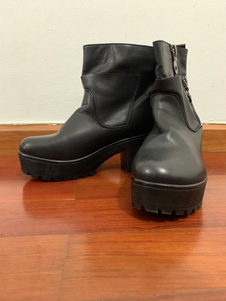 Botas plataforma pretas