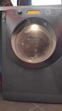 Lavar Roupa Hotpoint Ariston Aqualtis 9Kg 1400 rpm