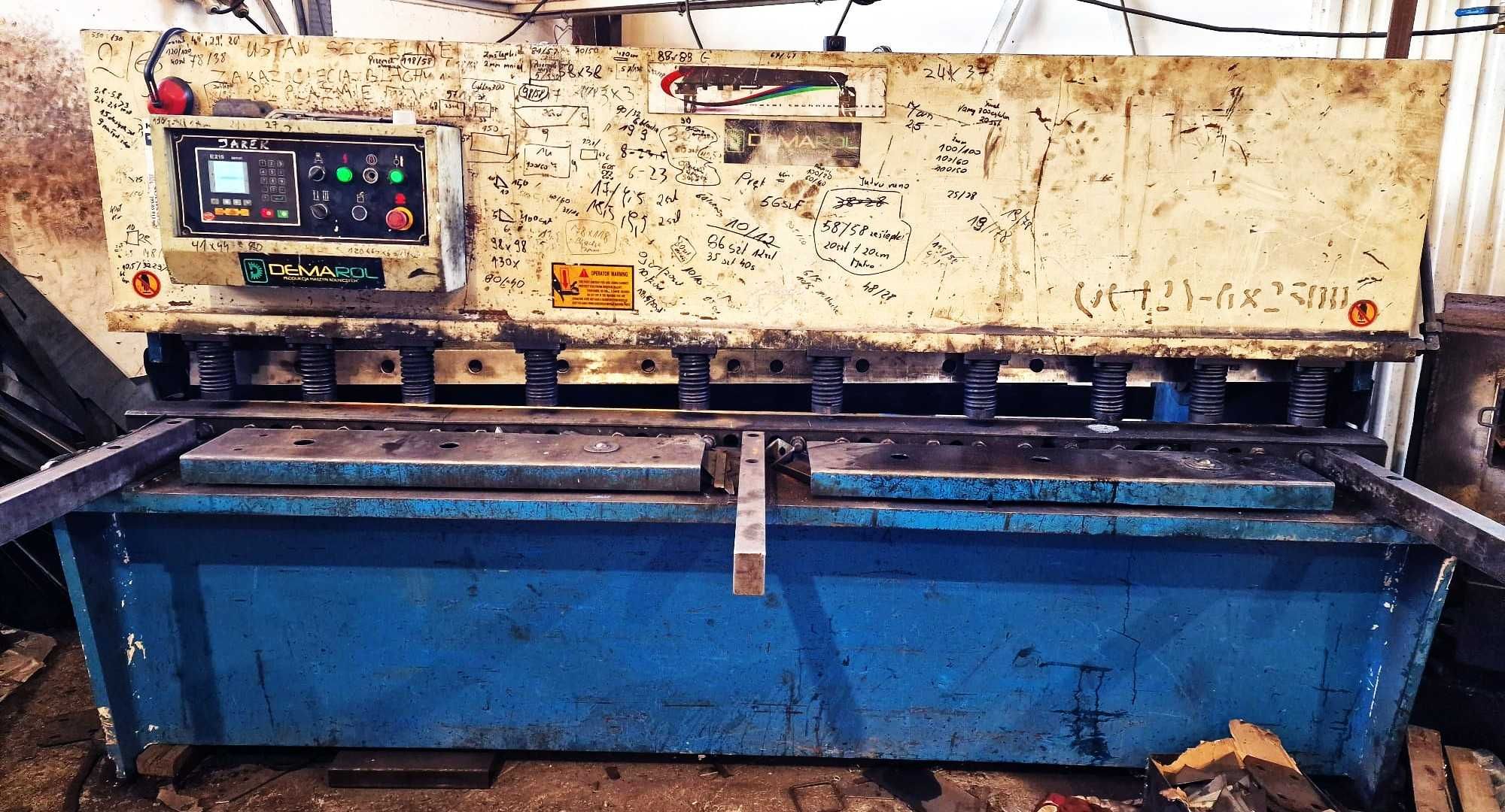 Gilotyna do cięcia metalu nożyce do blachy QC12Y-6x2500