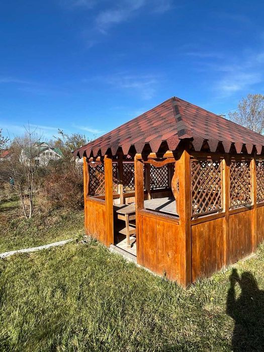 Садиба з власним ставом у м.Тлумач