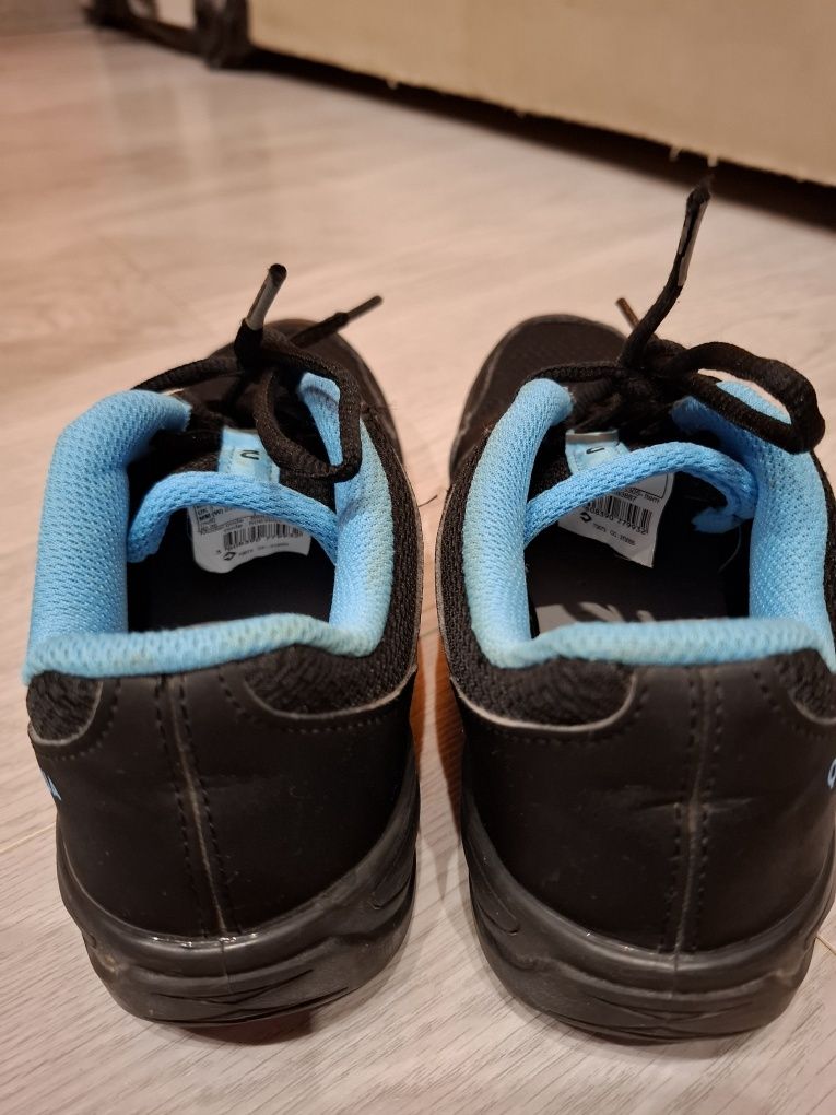 Buty turystyczne Quechua 36