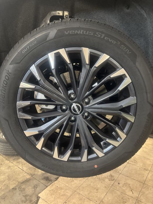 Nowe opony Hankook Ventus S1 Evo3 SUV 235/55 R19 letnie