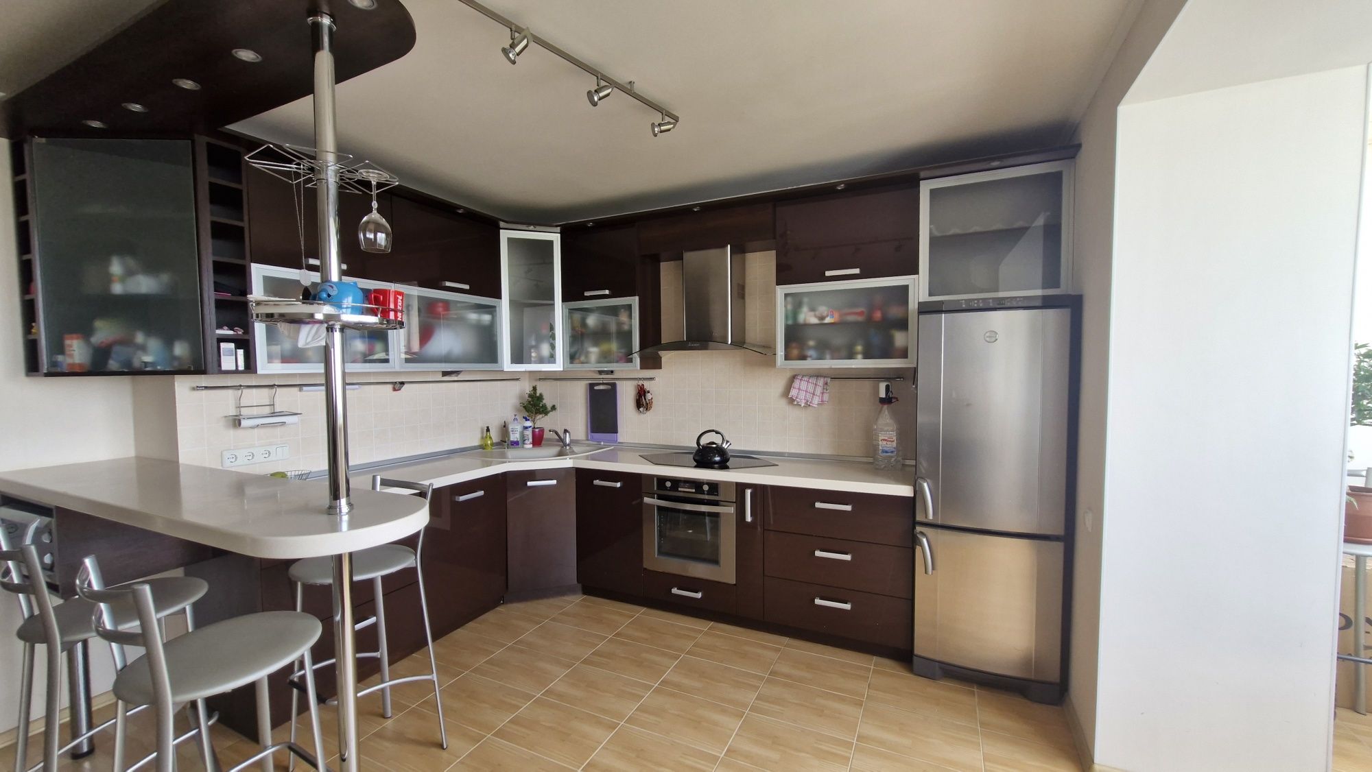 Продам квартиру  73 м3 на Вузовском дом 2007 г.п. (кирпичный дом)