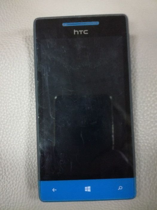 HTC One 8 не включается