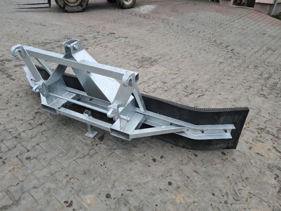 Zgarniak, spych, łyżka Tuz Euro Ciągnik 3 w1 2,5m do obornika śniegu