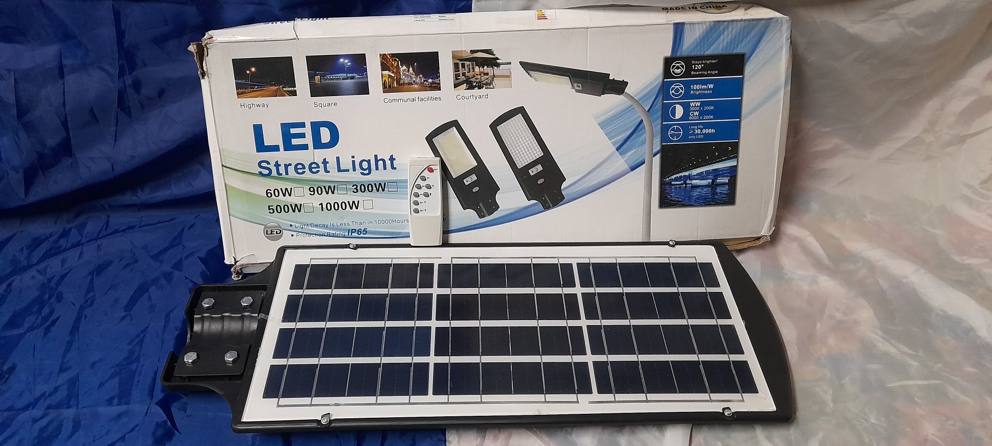 Holofote com Painel solar e comando 300w