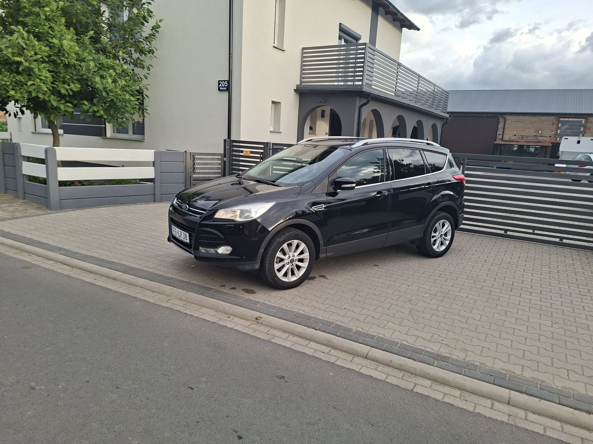 Ford Kuga 1.5 benzyna 147 tys.km