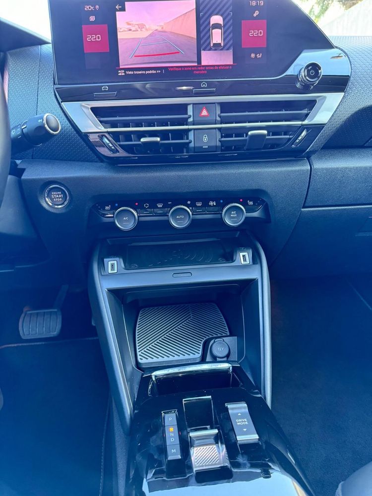 Citroen C4 1.5 blue hdi Shine Pack EAT 8