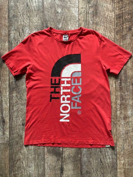 Футболка The North Face