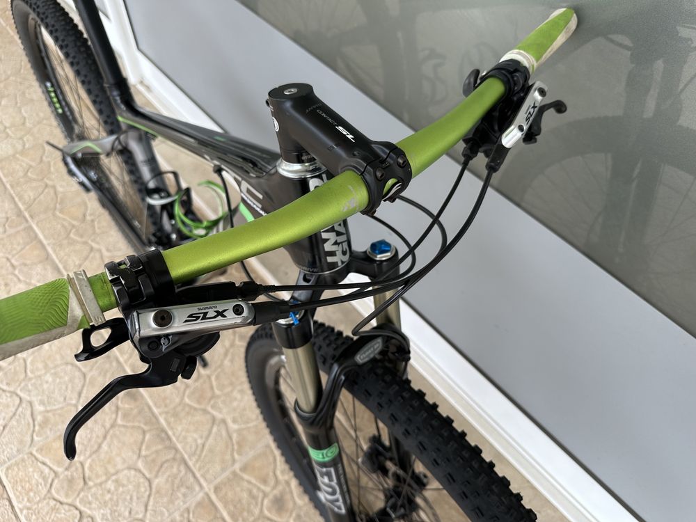 Bicicleta de BTT 29 - Carbono