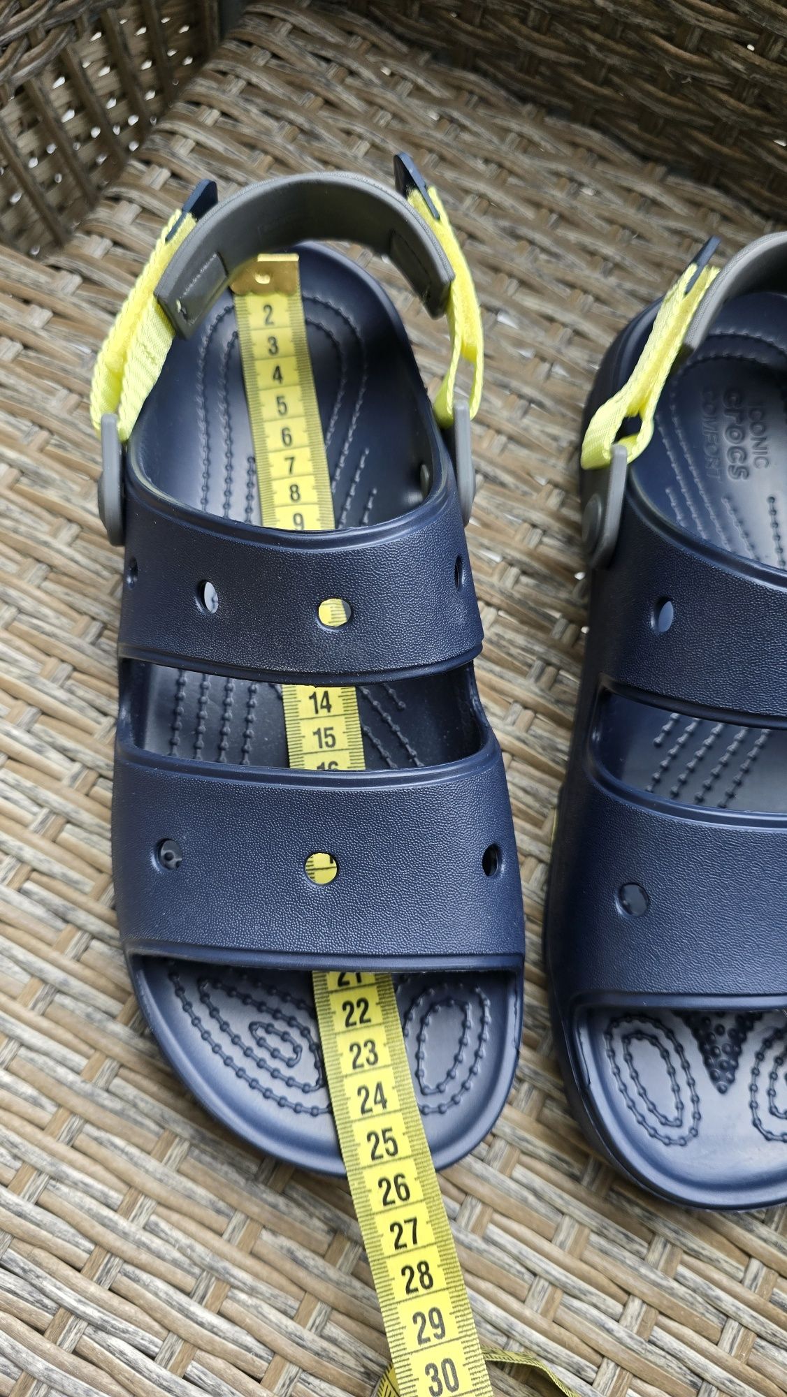 Сандалі crocs,  на підлітка j6-38/39