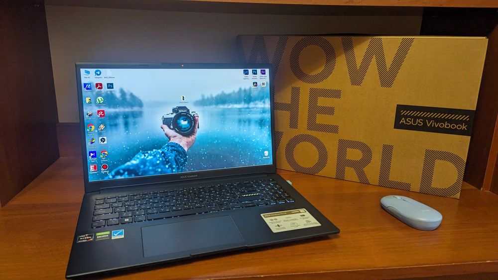 Asus vivobook pro 15 OLED, Ryzen 7, M6500Q, 2,6K, 2880x1620, як новий