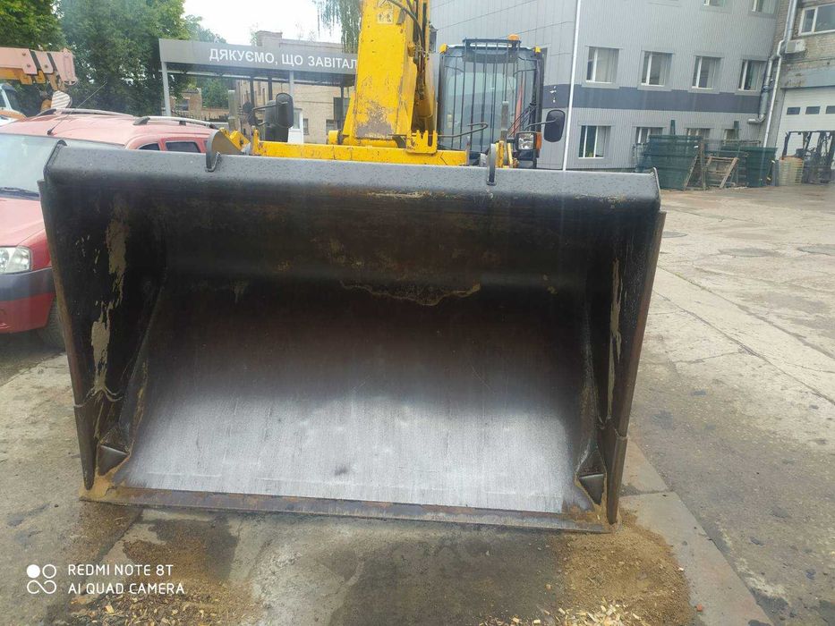 Автокрани 25-28 т, навантажувач, викорчовувач JCB, земснаряд