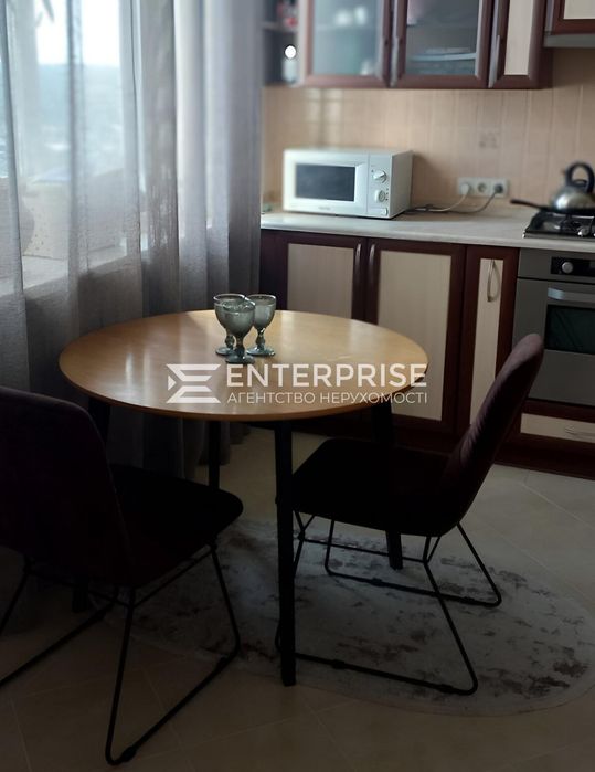 Продаж 2к квартири 75 кв. м.  ул. Пономарьва, 6А Коцюбиньке