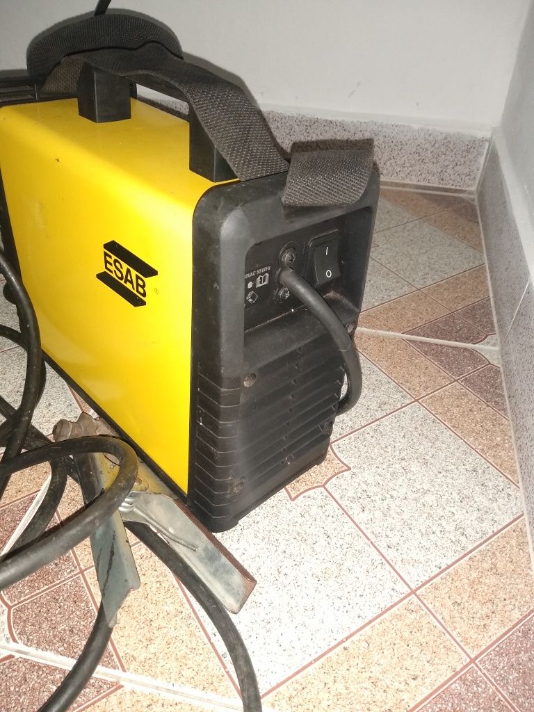 Spawarka elektrodowa ESAB Buddy Arc