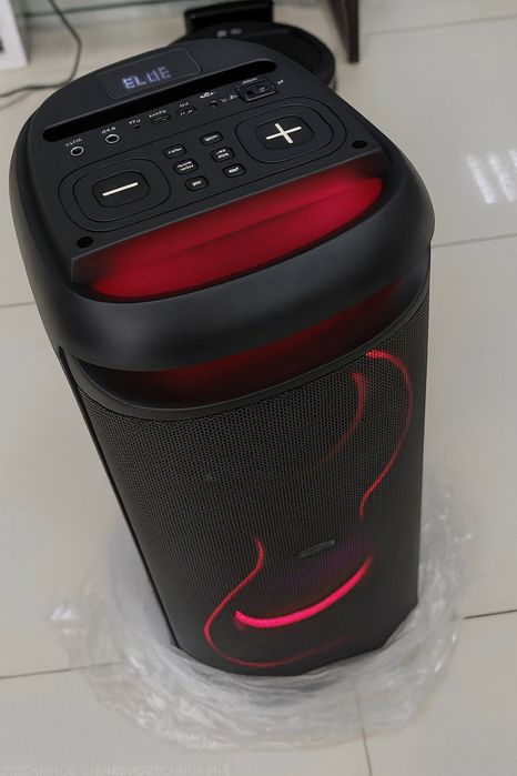 Портативная напольная колонка на 40Вт,  колонка блютуз,  2 микрофона